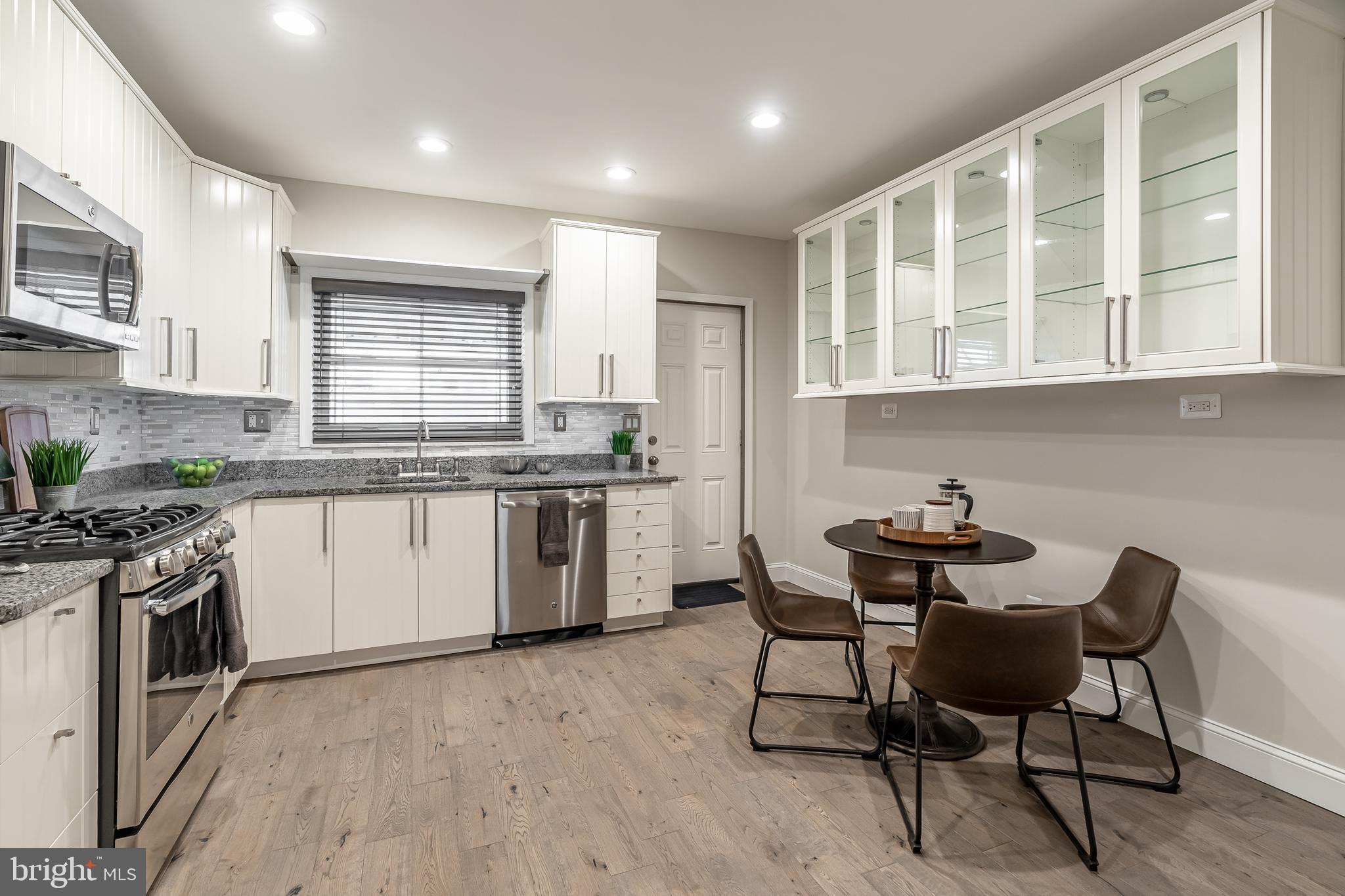 1136 Tree Street Philadelphia, PA 19148 - Photo 12 of 38 Gallery Image 12