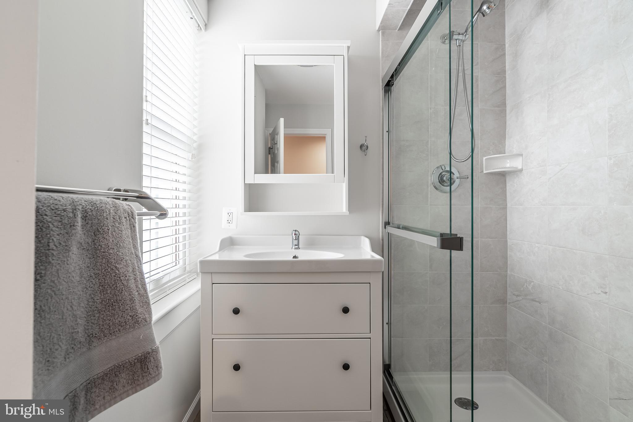 1136 Tree Street Philadelphia, PA 19148 - Photo 29 of 38 Gallery Image 29