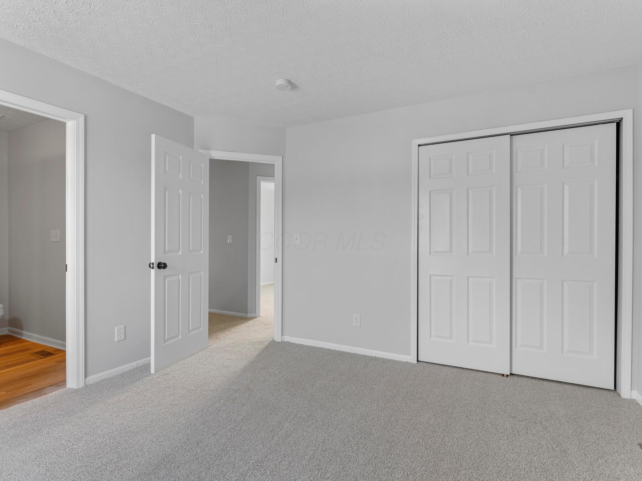 2754 Raphael Drive Columbus, OH 43232 - Photo 9 of 23 CAP09990