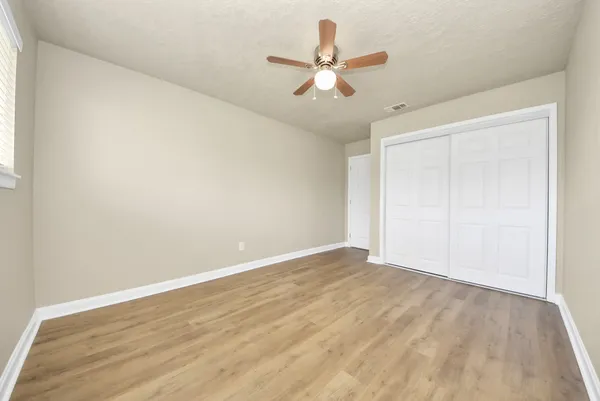 $289,900 | 205 Cole Street, Webster, TX 77598