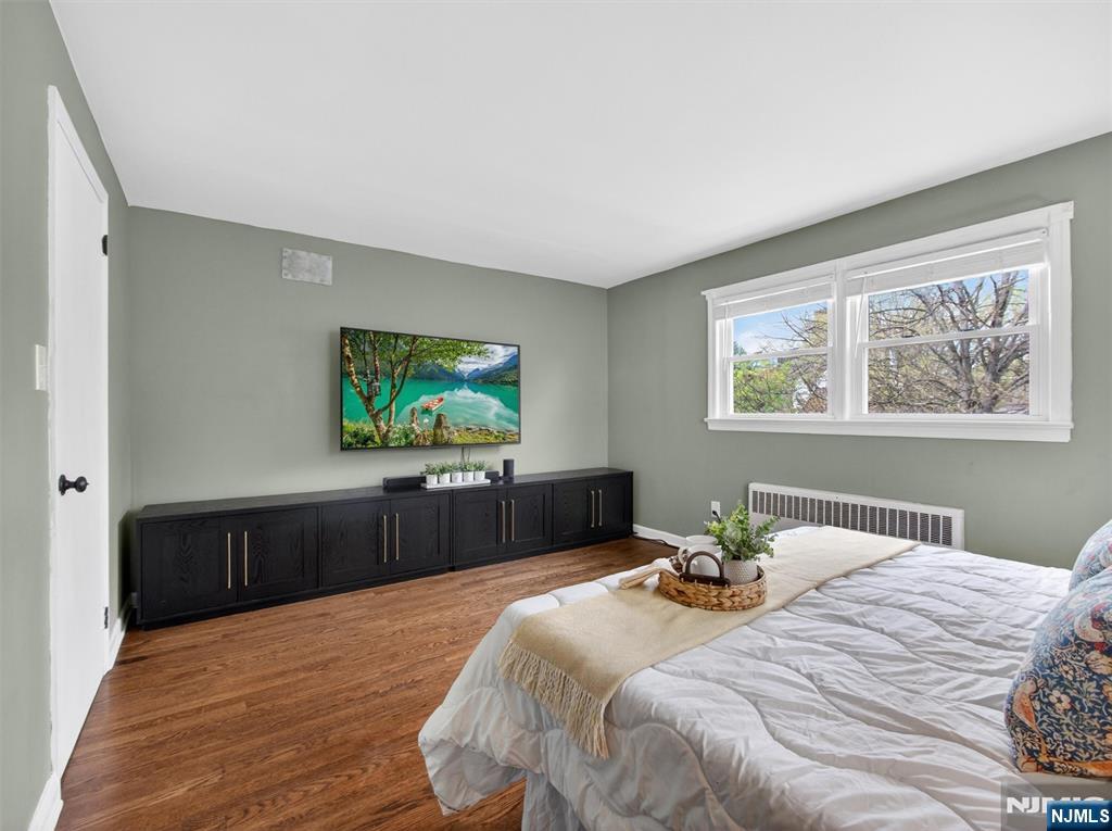 247 Steilen Avenue Ridgewood, NJ 07450 - Photo 12 of 30