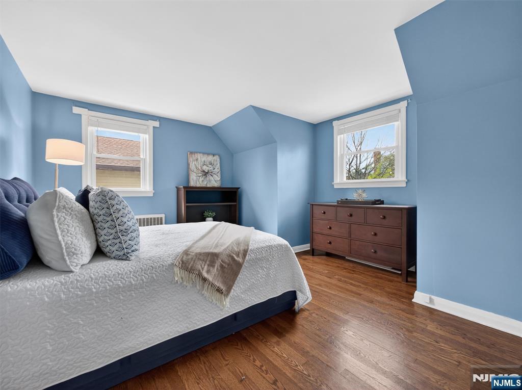 247 Steilen Avenue Ridgewood, NJ 07450 - Photo 17 of 30