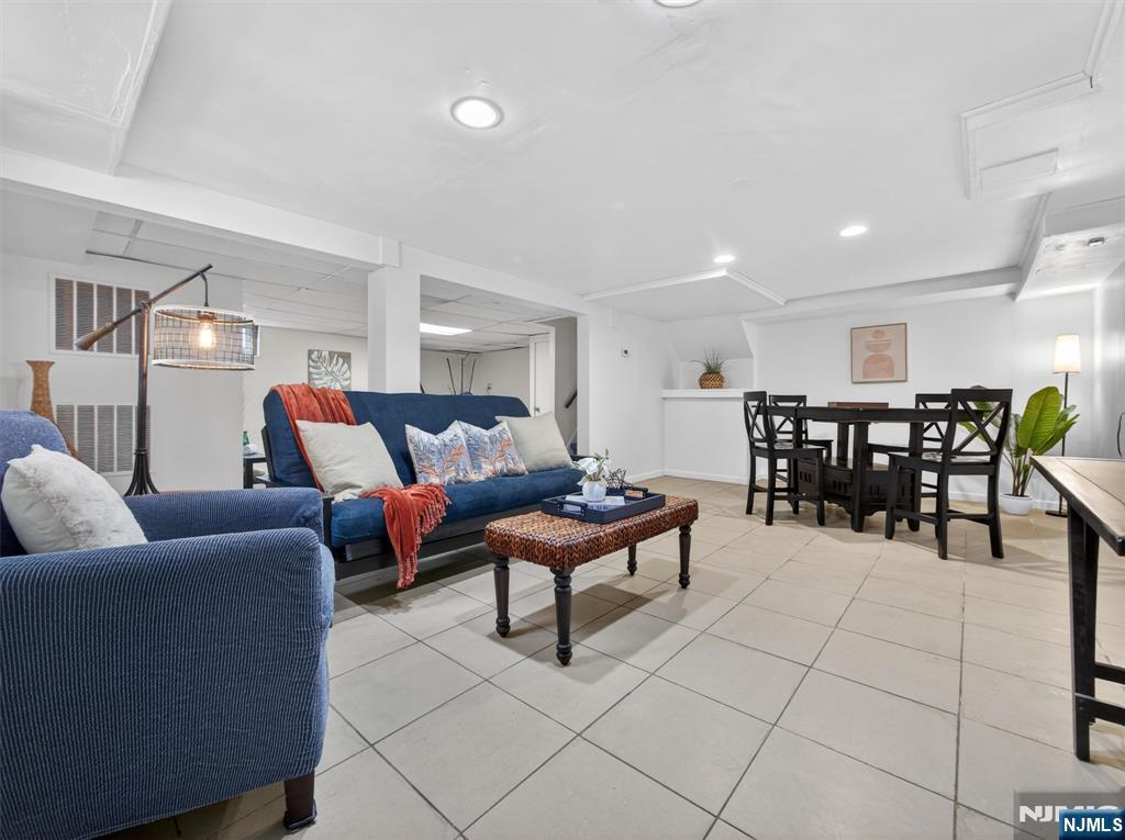 247 Steilen Avenue Ridgewood, NJ 07450 - Photo 24 of 30