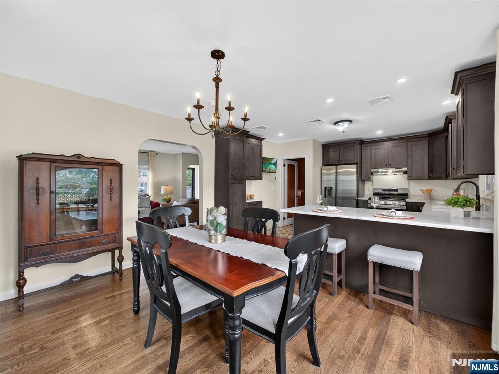 247 Steilen Avenue Ridgewood, NJ 07450 - Photo 5 of 30