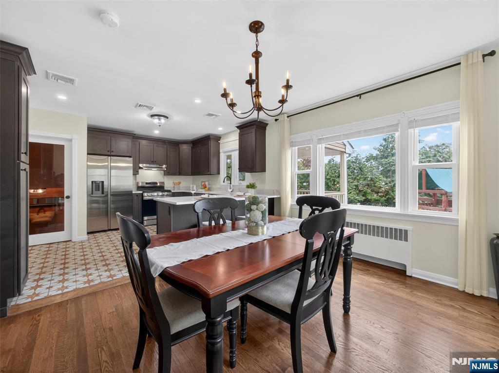 247 Steilen Avenue Ridgewood, NJ 07450 - Photo 7 of 30