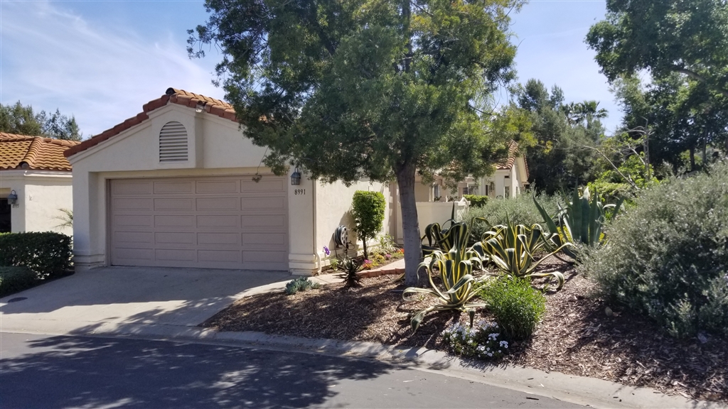 8991 Circle R View Lane Escondido, CA 92026 - Photo 1 of 25 Gallery Image 1