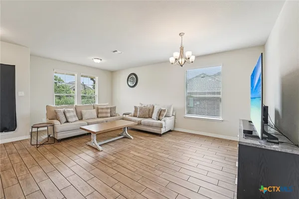 $399,000 | 5606 Fenton Lane, Belton, TX 76513