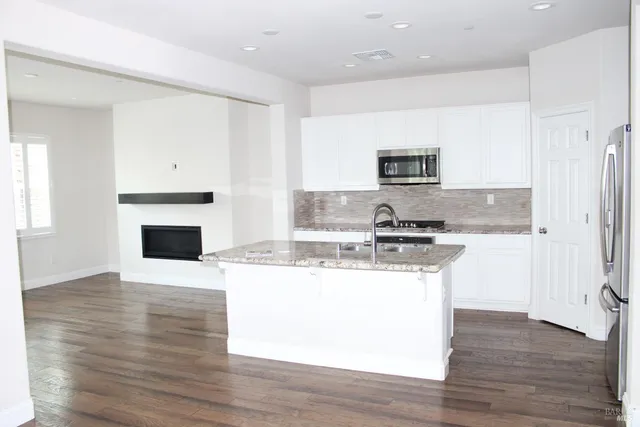 $899,000 | 5020 King Place, Rohnert Park, CA 94928