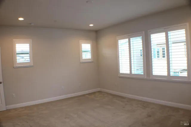 $899,000 | 5020 King Place, Rohnert Park, CA 94928