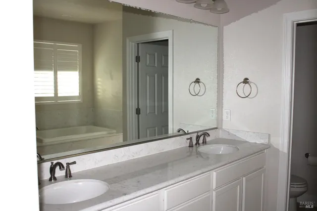 $899,000 | 5020 King Place, Rohnert Park, CA 94928