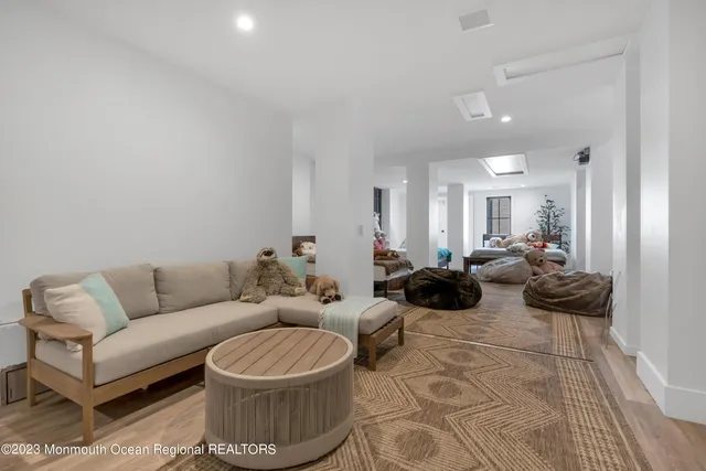 $40,000 | 1125 North Ocean Avenue, Mantoloking, NJ 08738