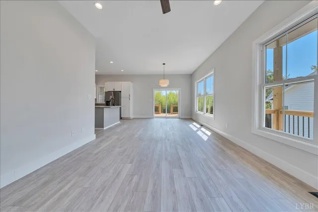 $299,900 | 194 Triple Oak Circle, Madison Heights, VA 24572