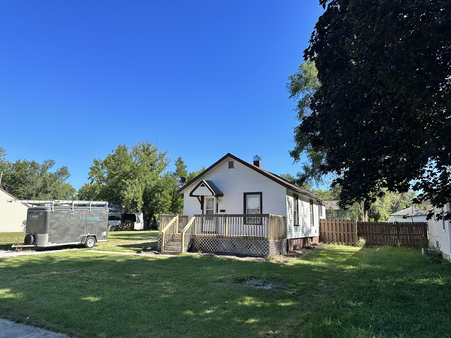 638 South Gordon Ave  