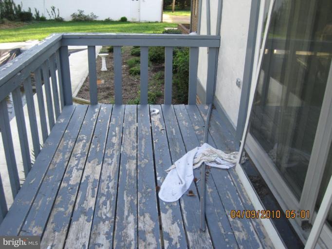 23734 North Patuxent Beach Road California, MD 20619 - Photo 10 of 16 Deck