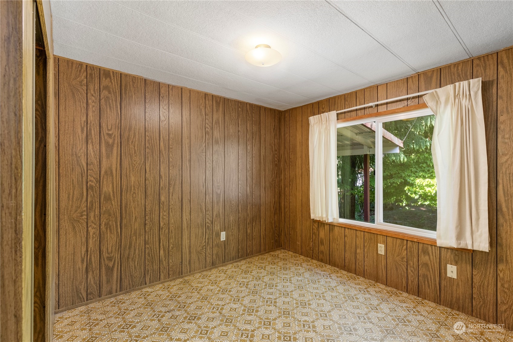 383 Dungeness Meadows Sequim, WA 98382 - Photo 13 of 30 a view of an empty room with a window