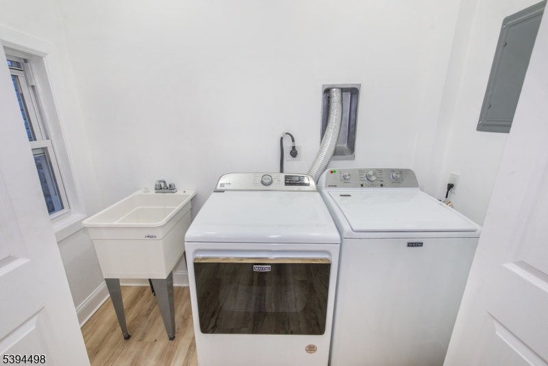 168 North Main Street Paterson, NJ 07522 - Photo 15 of 27