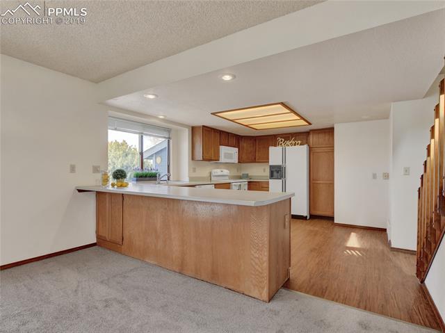 5330 Silo Ridge Colorado Springs, CO 80917 - Photo 9 of 32 Gallery Image 9