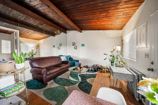 $3,950,000 | 333 East Carrillo Street, Santa Barbara, CA 93101