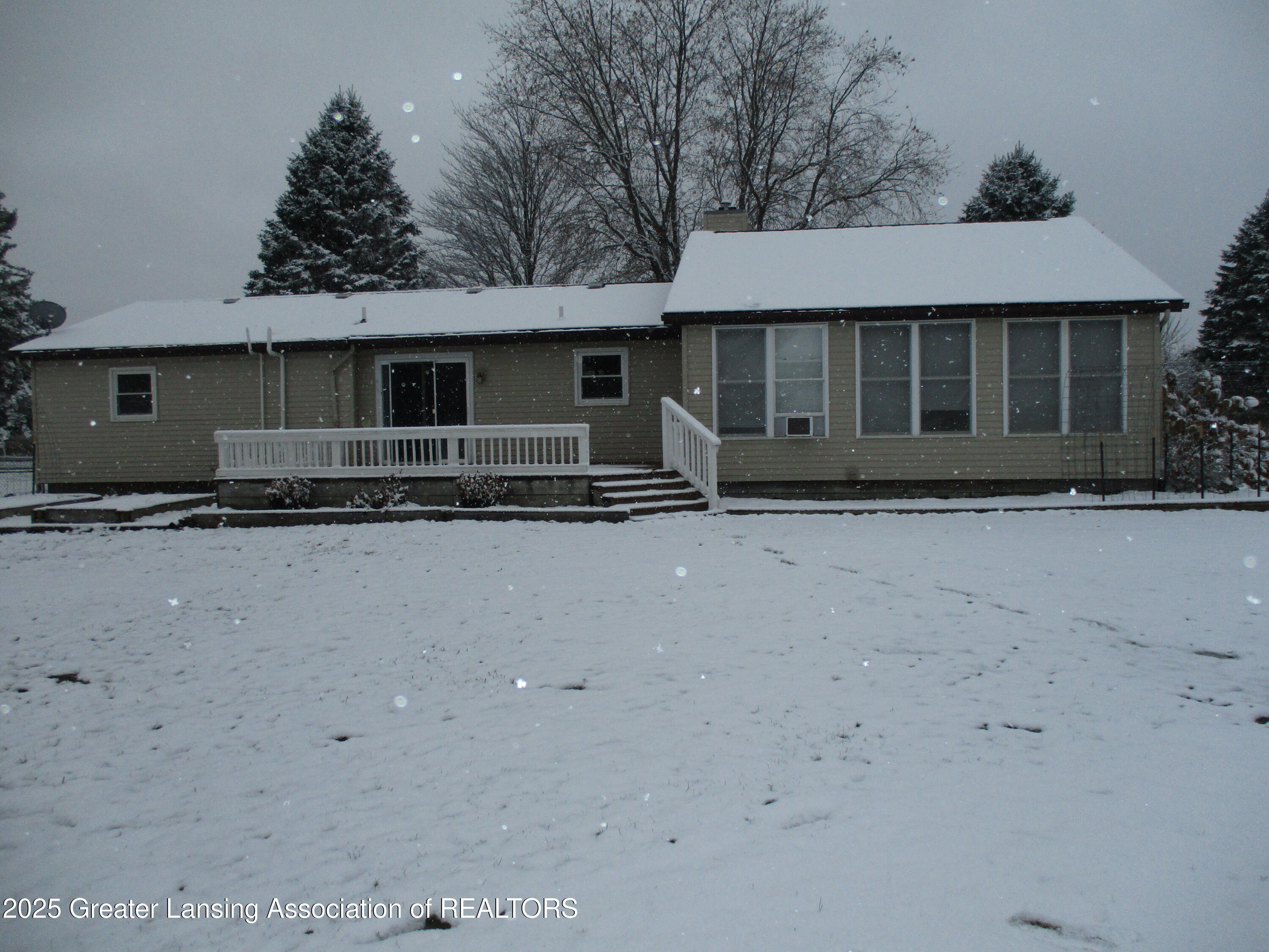 1243 Flanders Road Charlotte, MI 48813 - Photo 34 of 34 IMG_1646