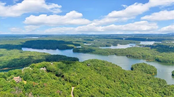 $1,550,000 | 52 Waterside Drive Southeast, Cartersville, GA 30121