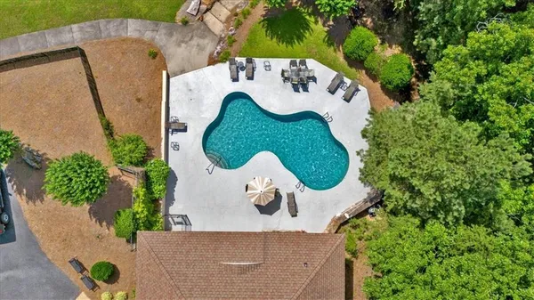 $1,550,000 | 52 Waterside Drive Southeast, Cartersville, GA 30121