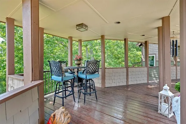 $1,600,000 | 52 Waterside Drive Southeast, Cartersville, GA 30121