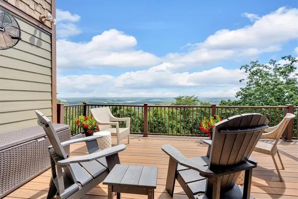 $1,550,000 | 52 Waterside Drive Southeast, Cartersville, GA 30121