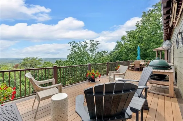 $1,600,000 | 52 Waterside Drive Southeast, Cartersville, GA 30121