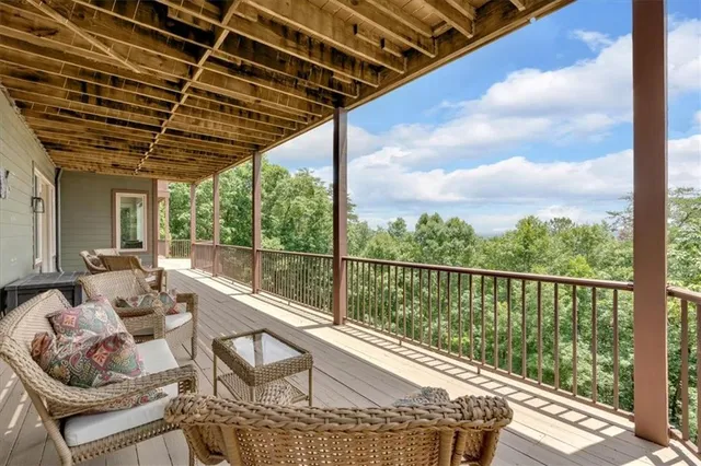 $1,600,000 | 52 Waterside Drive Southeast, Cartersville, GA 30121