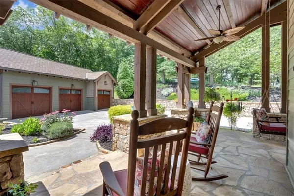 $1,550,000 | 52 Waterside Drive Southeast, Cartersville, GA 30121