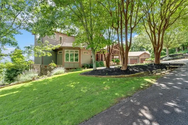 $1,600,000 | 52 Waterside Drive Southeast, Cartersville, GA 30121