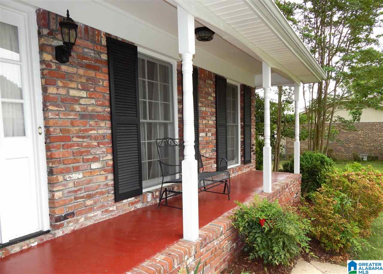 2425 Putman Place Birmingham, AL 35226 - Photo 3 of 22