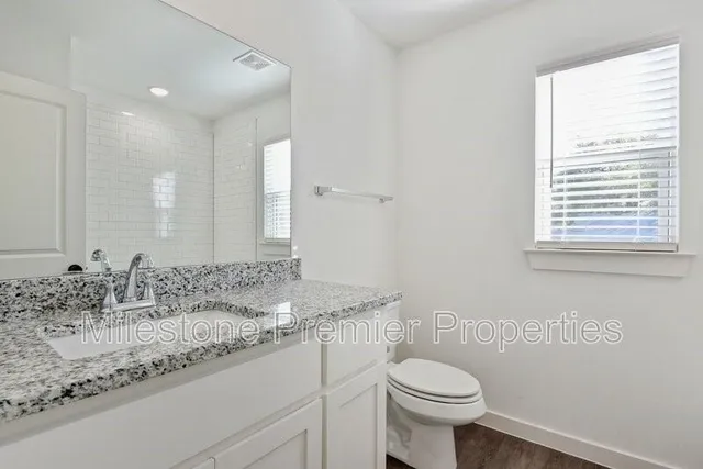 $1,450 | 603 West Johnson Street, Denison, TX 75020