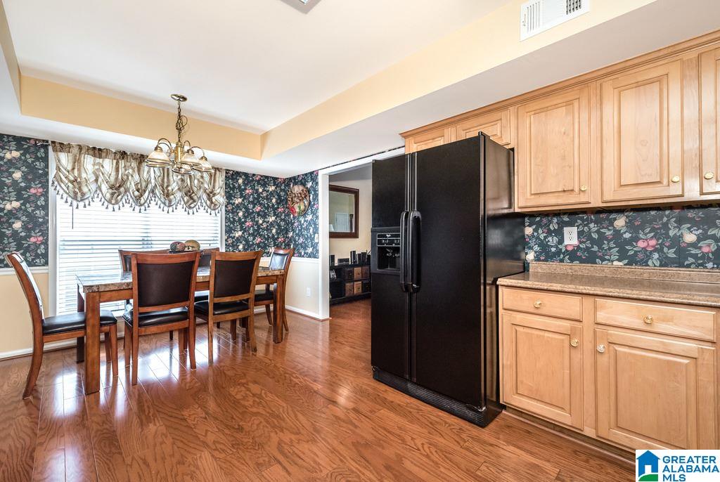 132 Warwick Circle Alabaster, AL 35007 - Photo 5 of 16