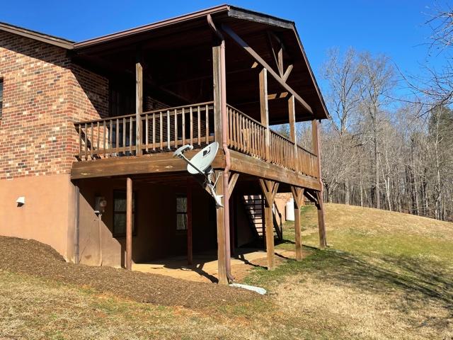 640 Briar Ridge Road Rocky Mount, VA 24151 - Photo 22 of 35 deck