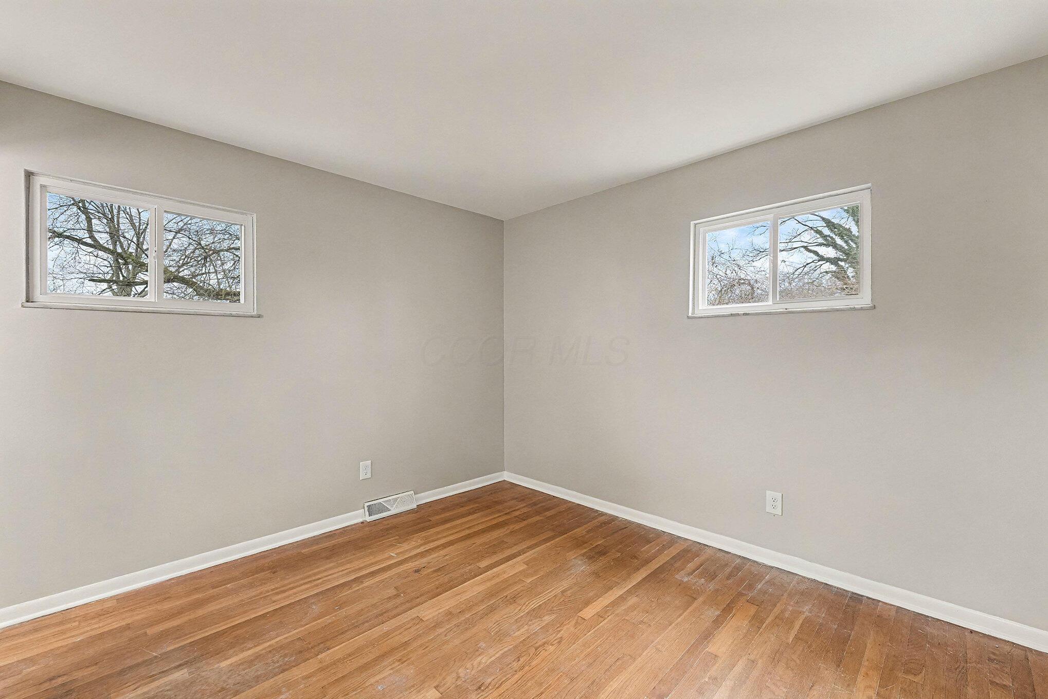 1490 Demorest Road Columbus, OH 43228 - Photo 13 of 30 Gallery Image 13