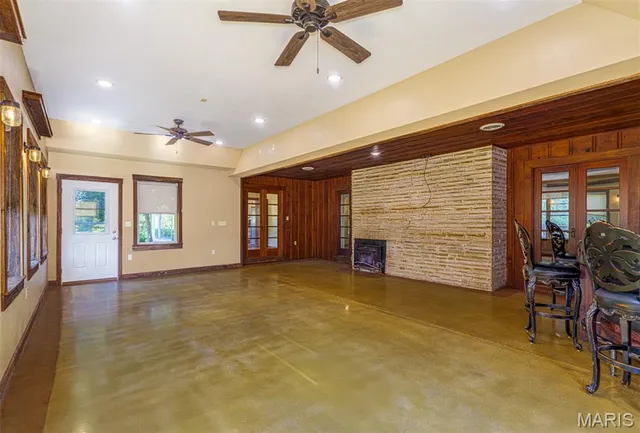 $699,900 | 13600 County Road 7040, Rolla, MO 65401