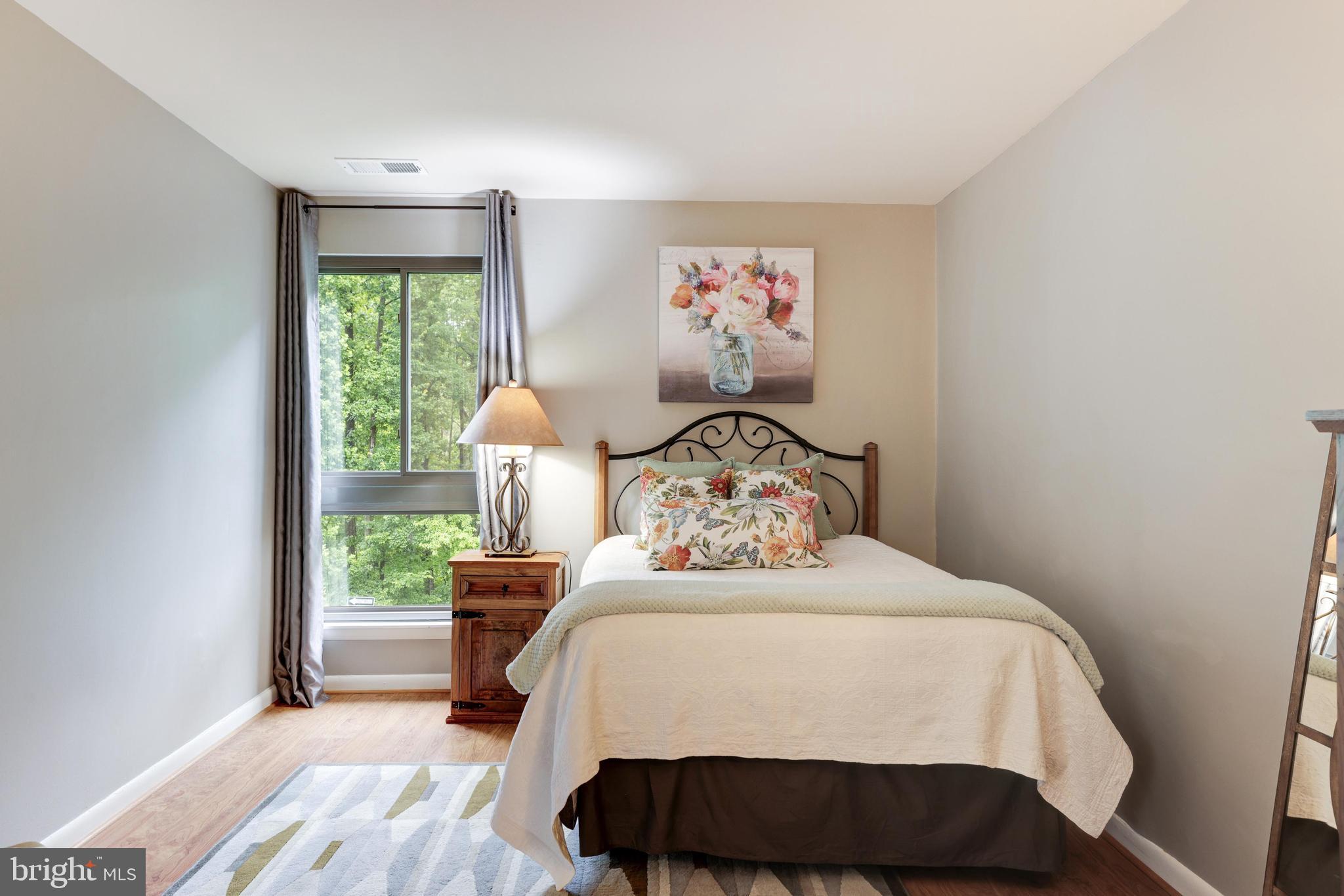 11244 Chestnut Grove Square, Unit 255 Reston, VA 20190 - Photo 30 of 37 Bedroom 1