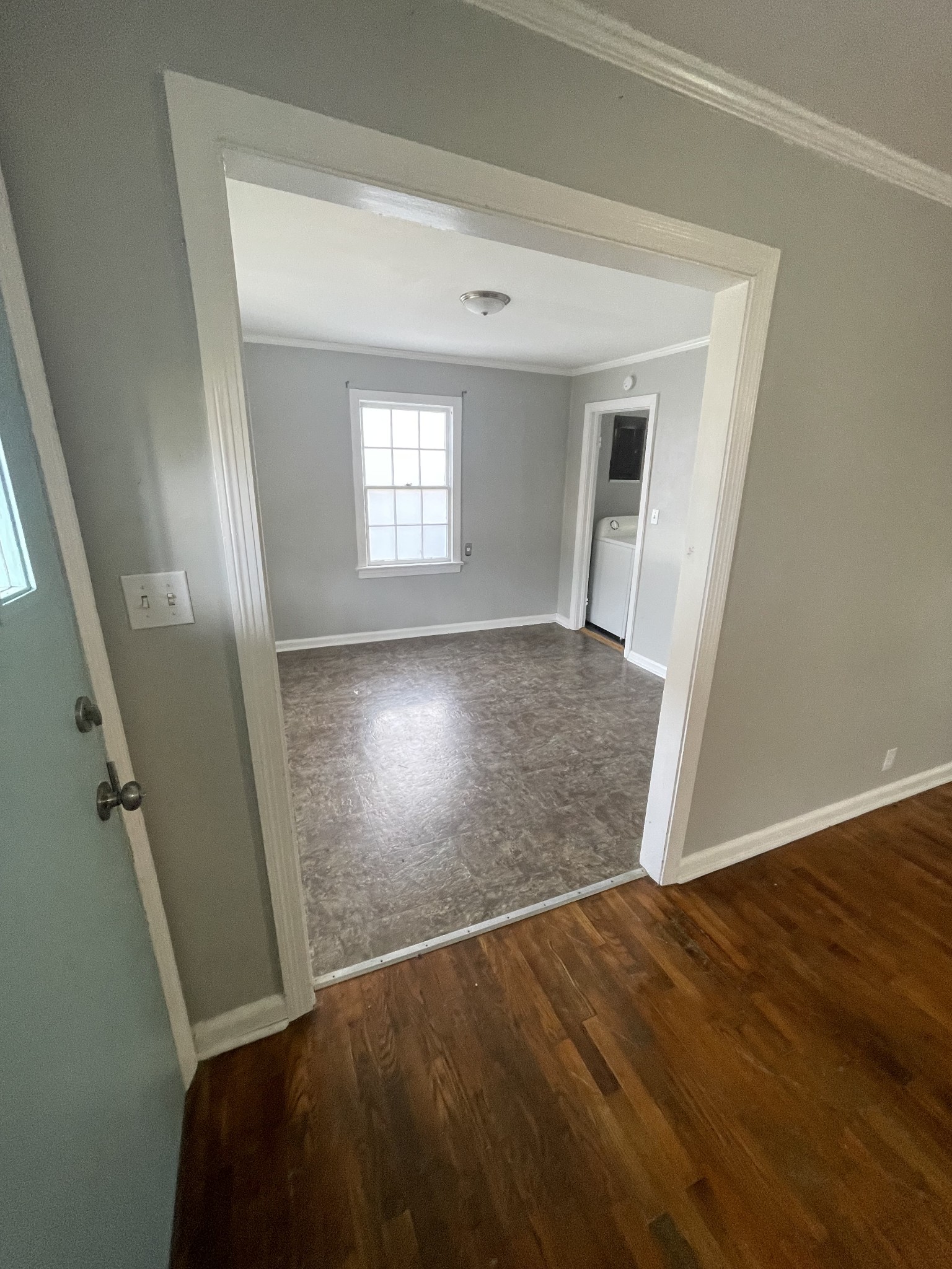 637 Cleveland Street Pulaski, TN 38478 - Photo 4 of 13