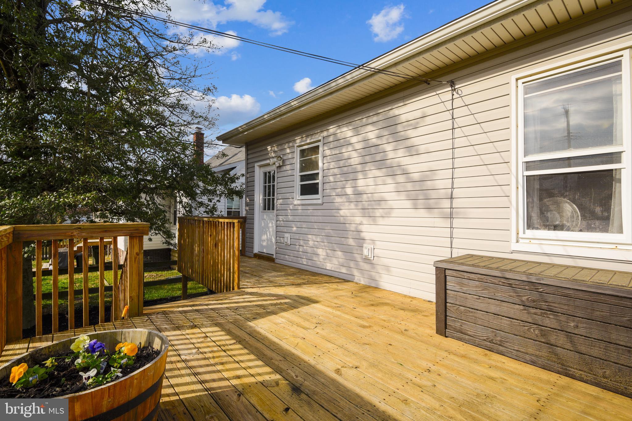 5603 Tramore Road Baltimore, MD 21214 - Photo 26 of 30 Deck overlooking flat, fenced yard