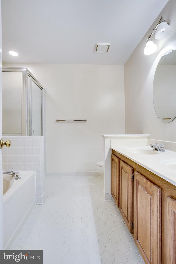 11793 Great Owl Circle Reston, VA 20194 - Photo 15 of 25