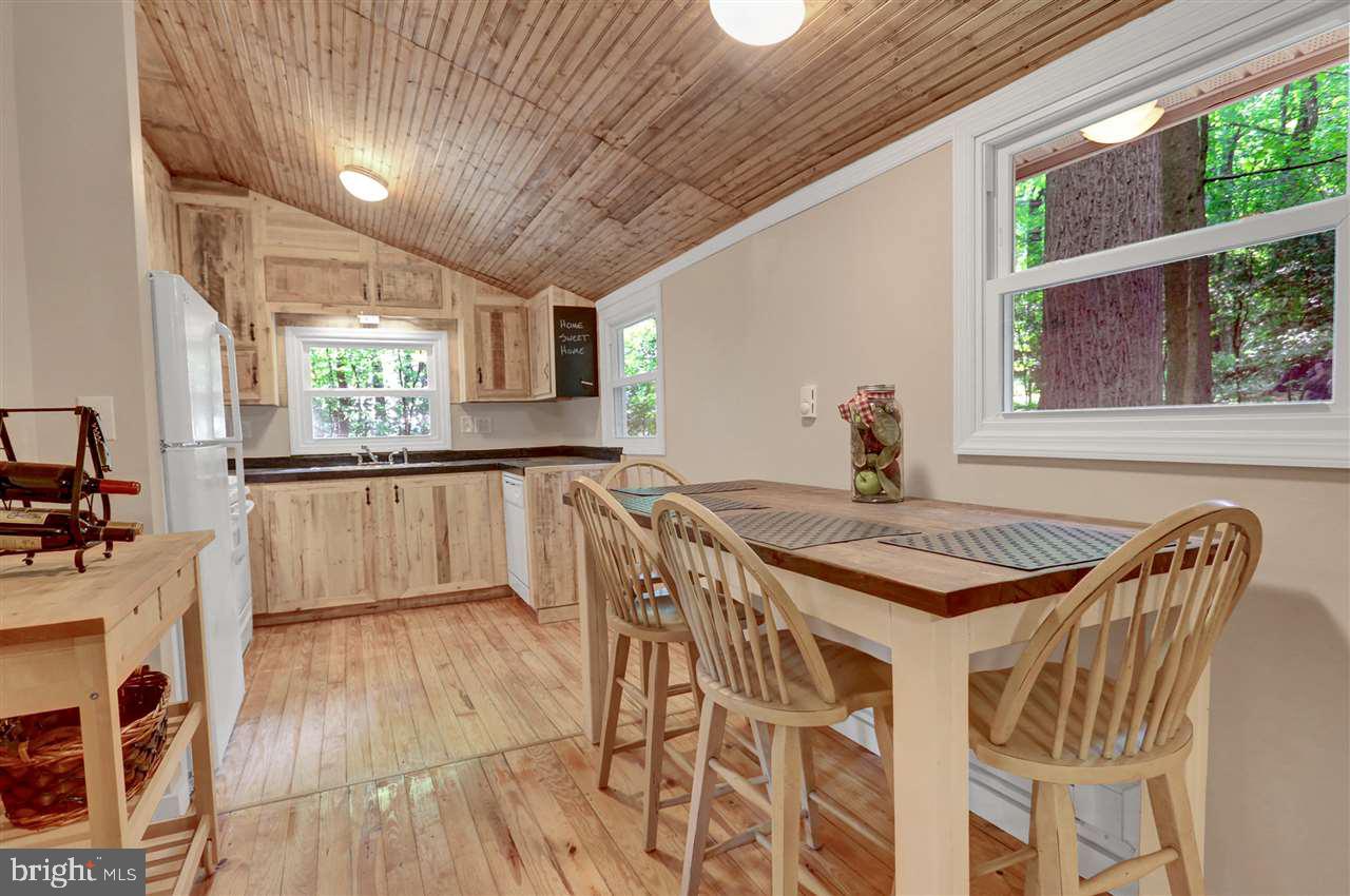 29 Cabin Still Road Delta, PA 17314 - Photo 4 of 28 Gallery Image 4
