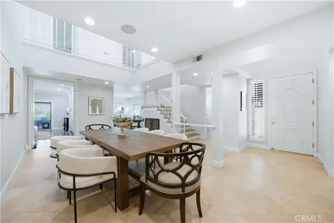 $1,295,000 | 627 Avery Place, Long Beach, CA 90807
