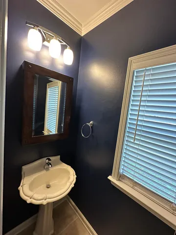 $2,275 | 1354 Island Place East, Memphis, TN 38103