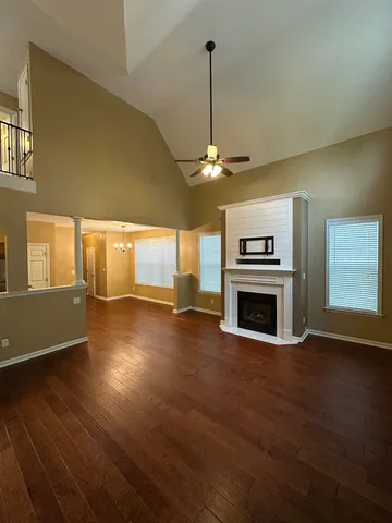 $2,395 | 1354 Island Place East, Memphis, TN 38103