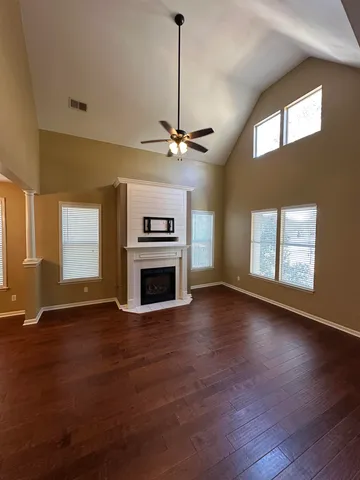 $2,275 | 1354 Island Place East, Memphis, TN 38103