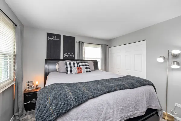 $235,000 | 7934 164th Place, Unit 7934, Tinley Park, IL 60477