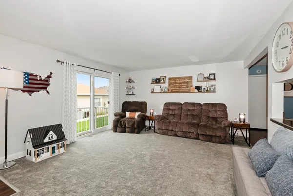 $235,000 | 7934 164th Place, Unit 7934, Tinley Park, IL 60477