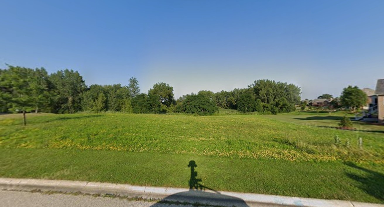 23697 North Matthew Court Long Grove, IL 60047 - Photo 15 of 17 a lake view with a big yard