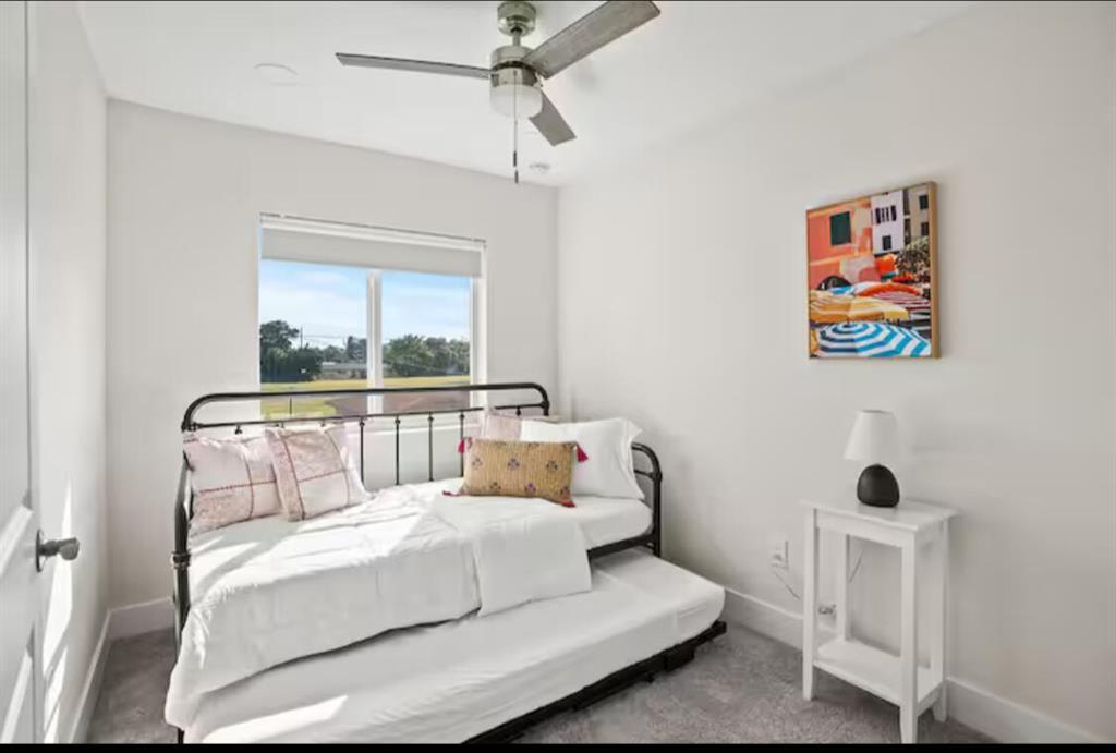 1547 West 26th Court, Unit 2 Riviera Beach, FL 33404 - Photo 16 of 18 bed 4